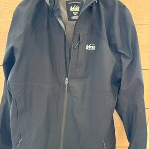 REI Men's Gore-Tex Rain Jacket, Like New, Nice and Durable